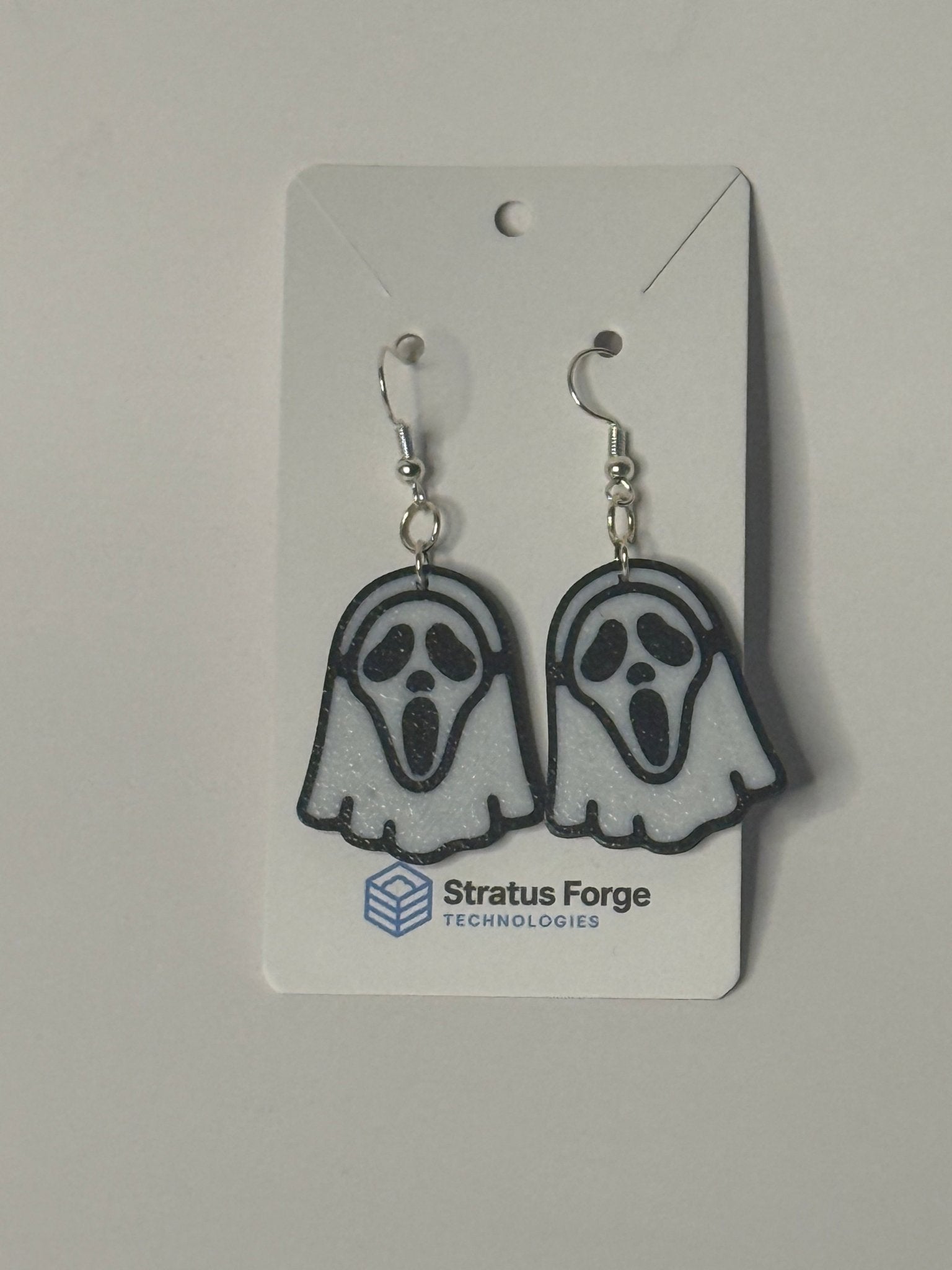 Screaming Ghost Face Earrings – Spooky Halloween Horror Jewelry - Stratus Forge Technologies