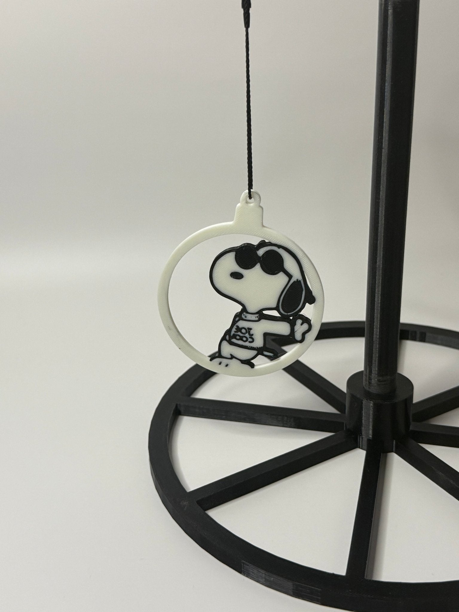 🎄 Snoopy Christmas Ornament Collection - Stratus Forge Technologies