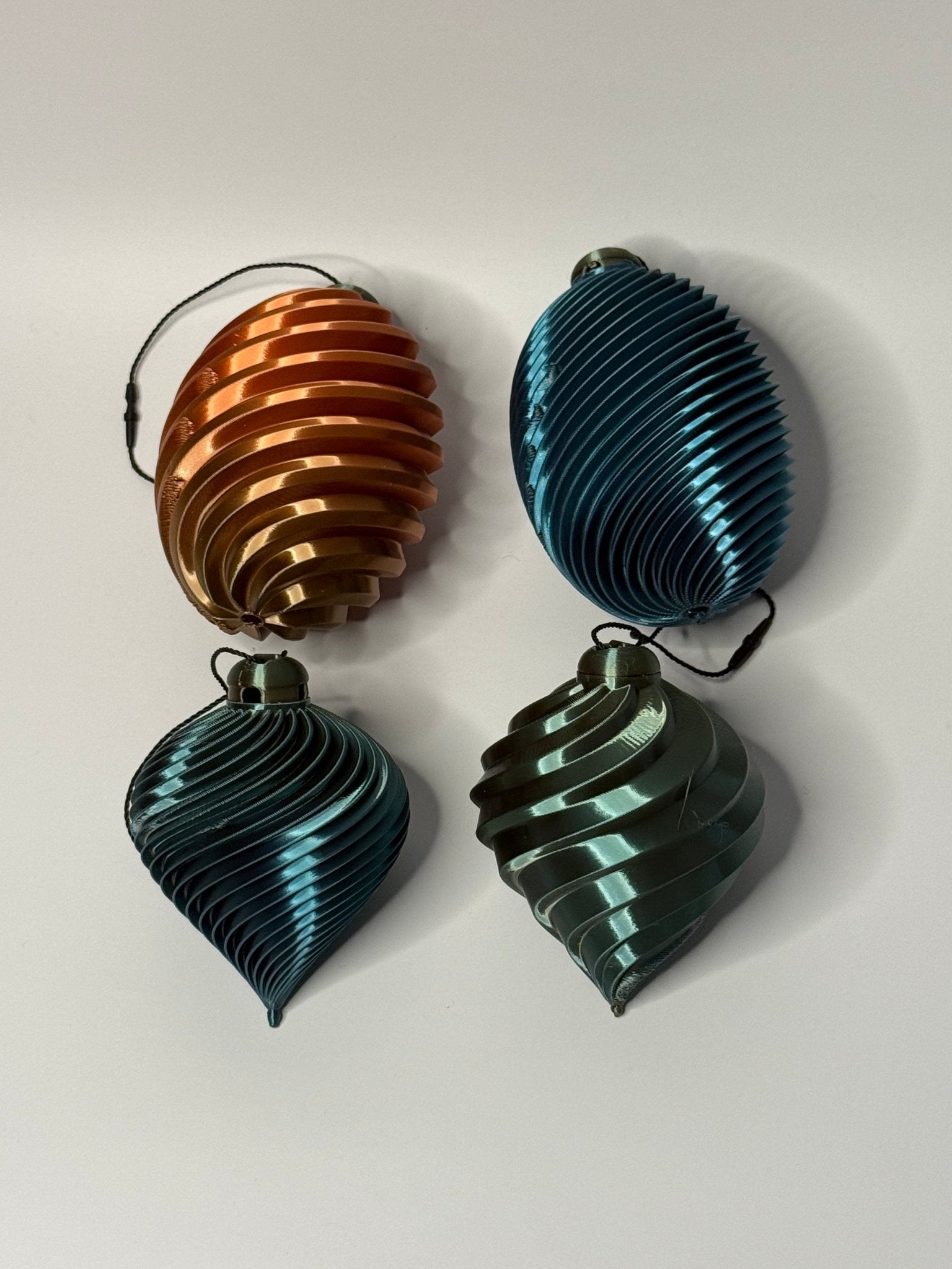 🎄Swirl Teardrop Ornament Collection - Stratus Forge Technologies